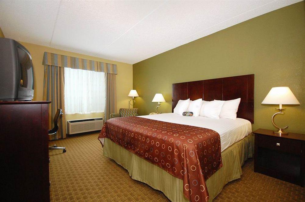 Best Western Airport Inn & Suites Cleveland Brook Park Rum bild