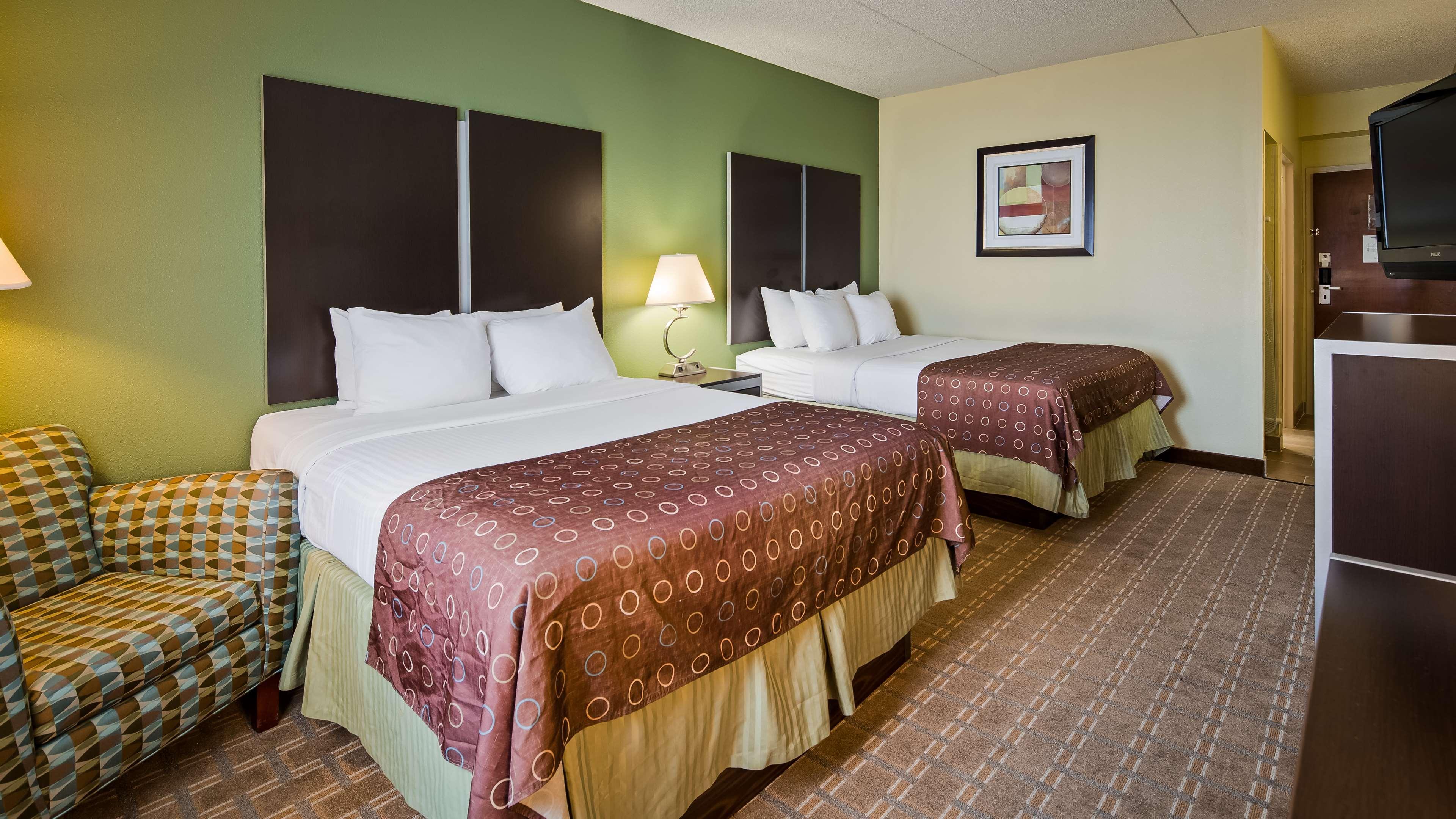 Best Western Airport Inn & Suites Cleveland Brook Park Exteriör bild