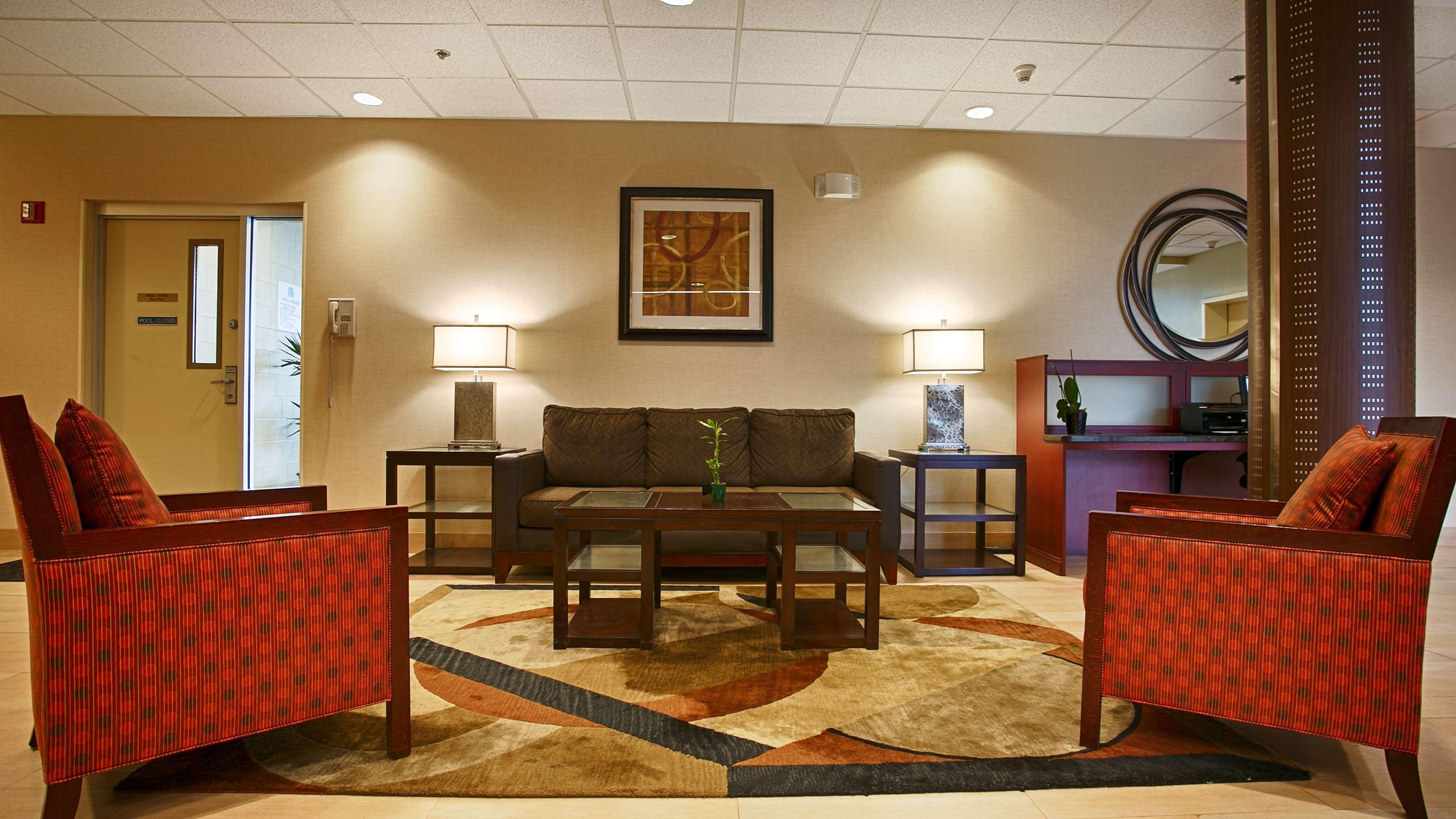 Best Western Airport Inn & Suites Cleveland Brook Park Exteriör bild