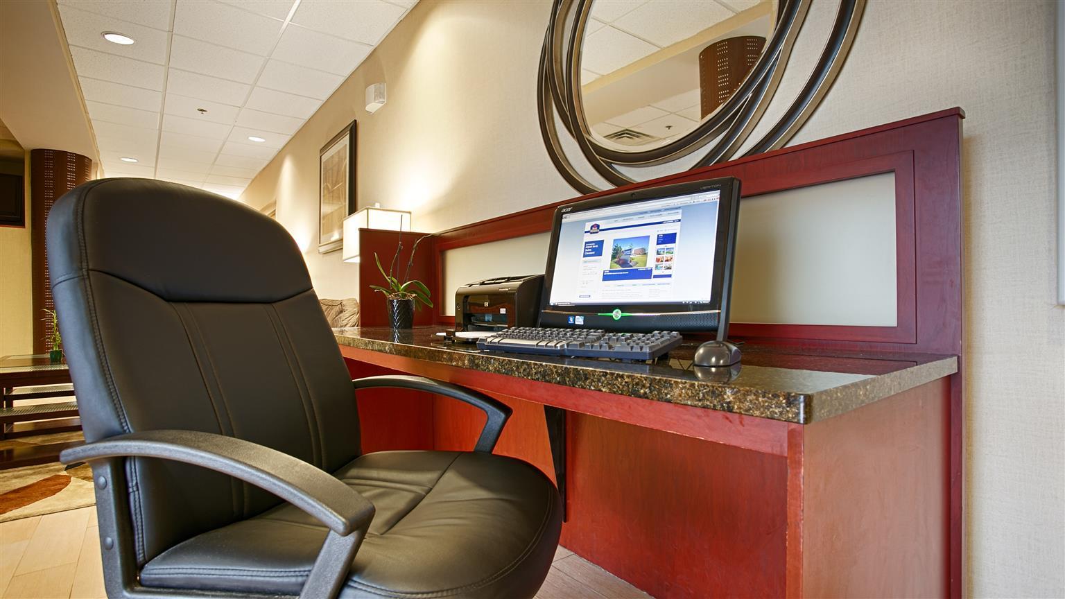 Best Western Airport Inn & Suites Cleveland Brook Park Exteriör bild