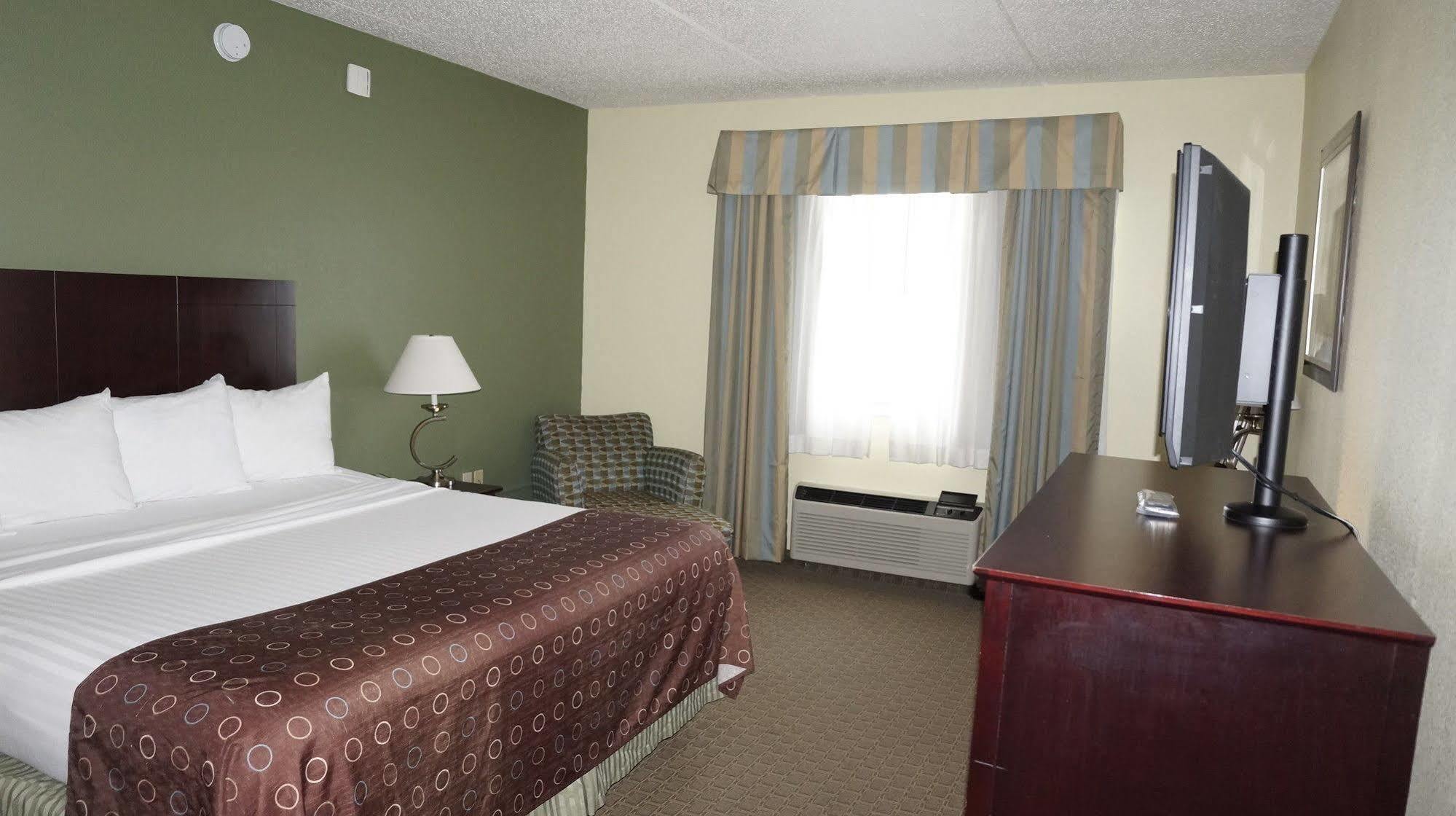 Best Western Airport Inn & Suites Cleveland Brook Park Exteriör bild