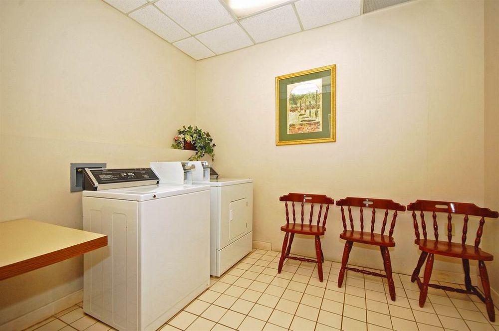 Best Western Airport Inn & Suites Cleveland Brook Park Bekvämligheter bild